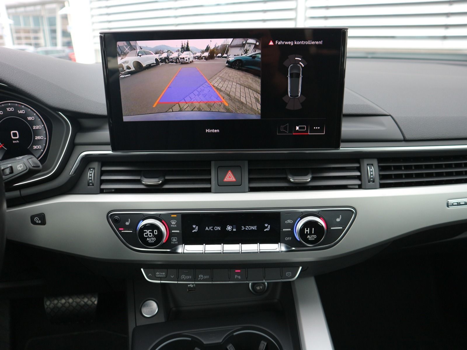 Audi A4 - Bild 17