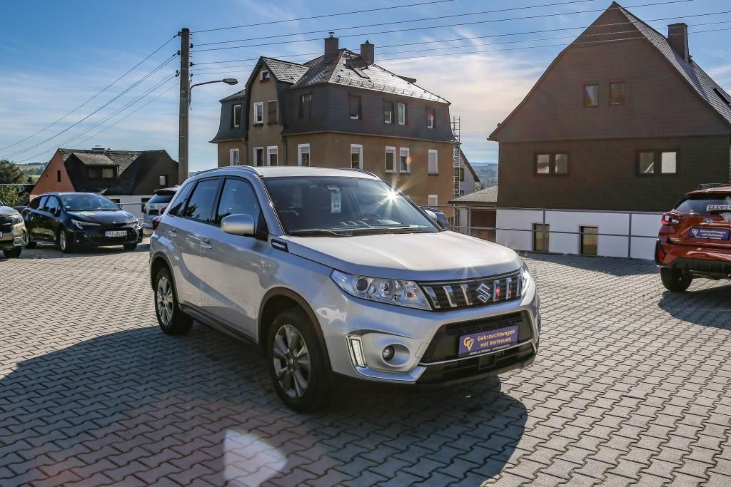 Autohaus Zimpel & Franke - Suzuki VITARA 1.4 Comfort 4x4+SHZ+RFK - Bild 2 Autohaus Zimpel & Franke - Suzuki VITARA 1.4 Comfort 4x4+SHZ+RFK - Bild 2