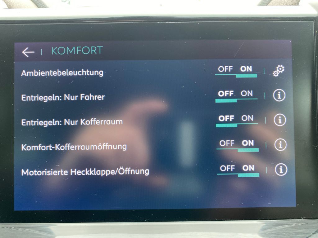 Fahrzeugabbildung Citroën C5 Aircross Hybrid 225 *Automatik* SHINE PACK