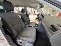 Volkswagen Golf 1.Hand/ServiceNEU/Carplay Vorb./SHG bei Bilicar
