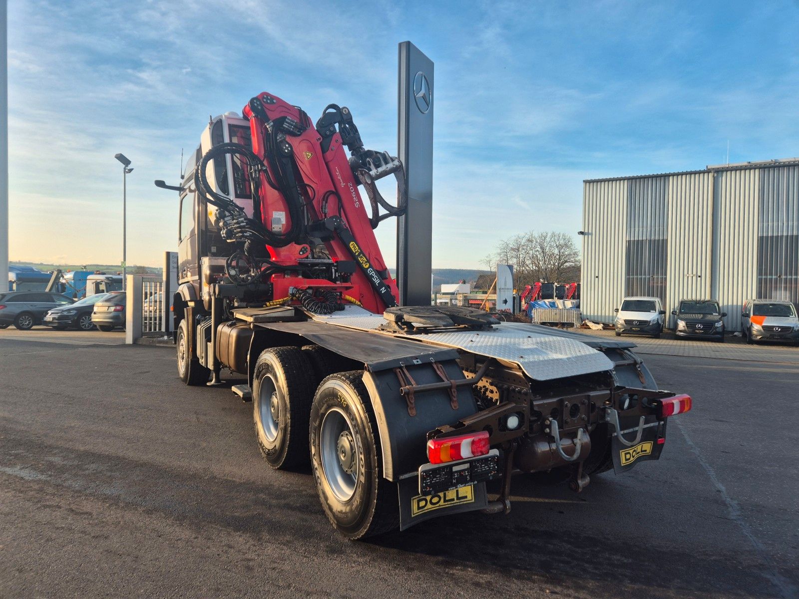 Fahrzeugabbildung Mercedes-Benz Arocs 3351 LS 6x6 Palfinger S260Z96 Y Crane