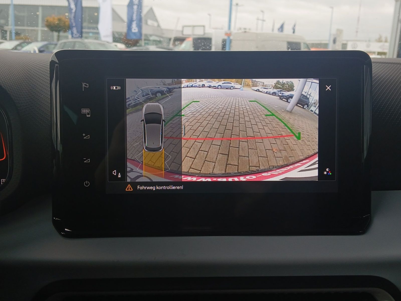 Fahrzeugabbildung SEAT Ibiza 1.0 TSI Road Edition Kamera