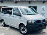 Volkswagen T5 Transporter Kasten-Kombi Kombi - Volkswagen T5 Transporter in Mannheim