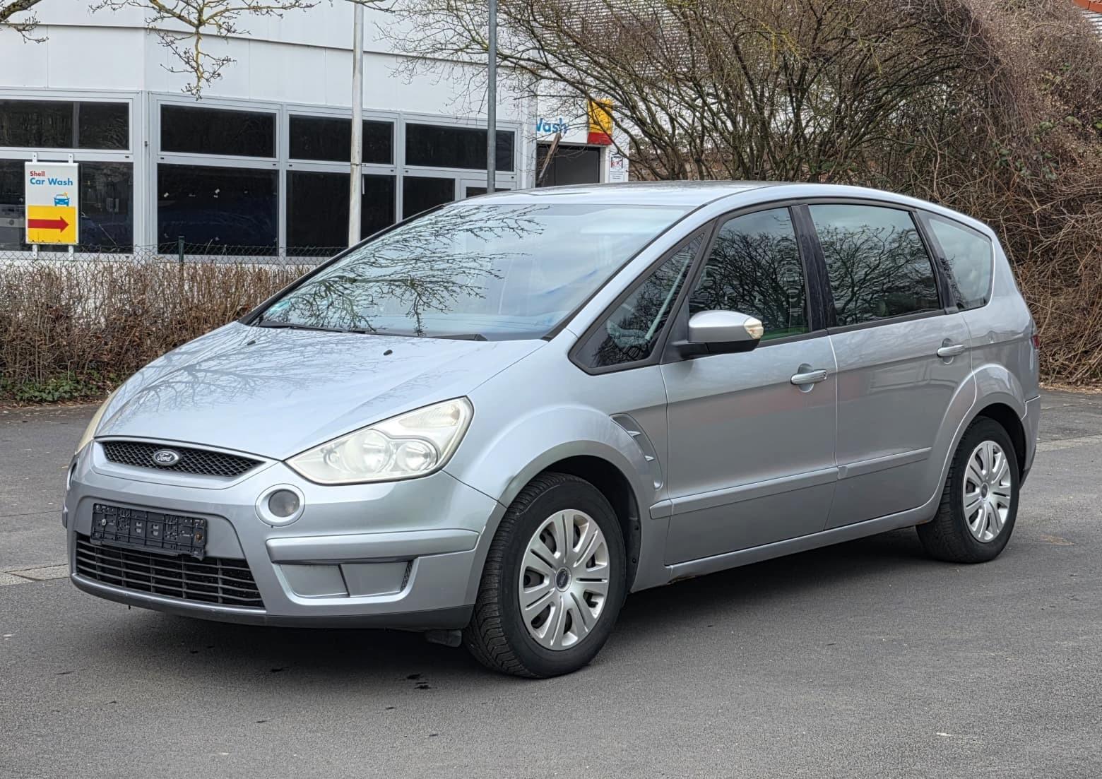 Ford S-Max 2,0 TDCi 103kW DPF Trend 7-Sitzer !