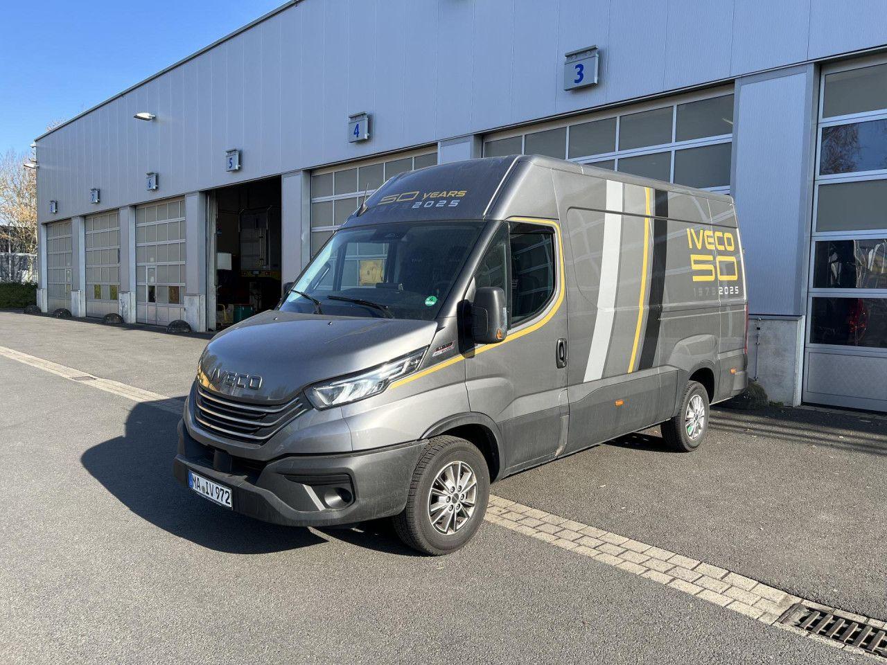 Iveco Daily 35S21HA8 V 50 Jahre-Edition Klima AHK