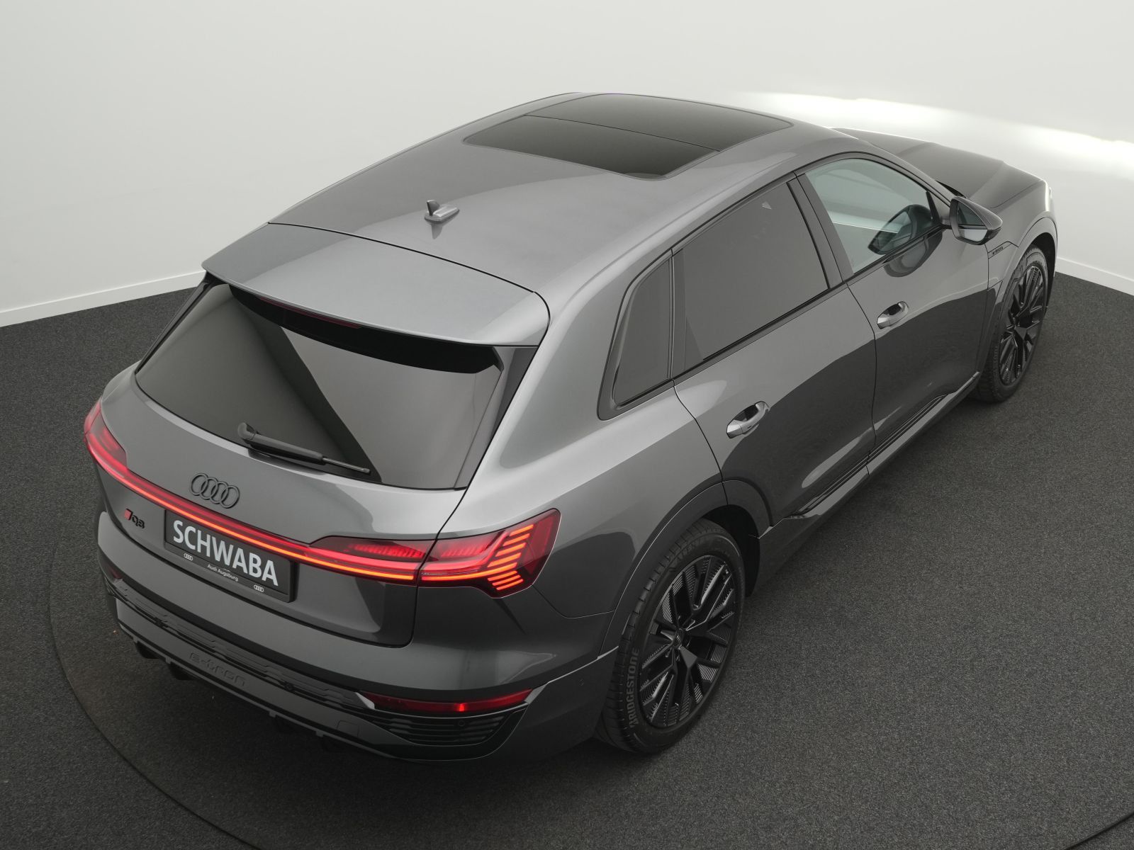 Audi Q8 e-tron - Bild 21