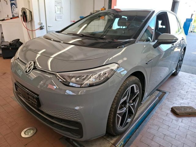 VW ID.3 Pro Performance Aut. LED Navi SHZ Alu19