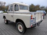 Land Rover Serie IIA 88*Oldtimer*Neu aufgebaut*v. Teile neu - Land Rover: Old