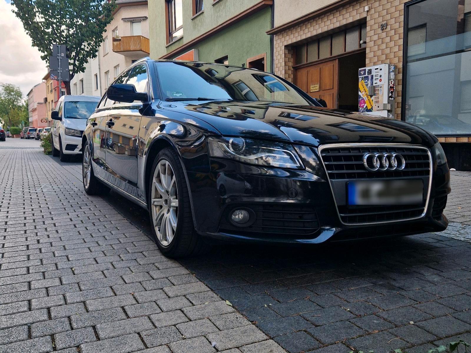 Audi A4 2011 — interior
