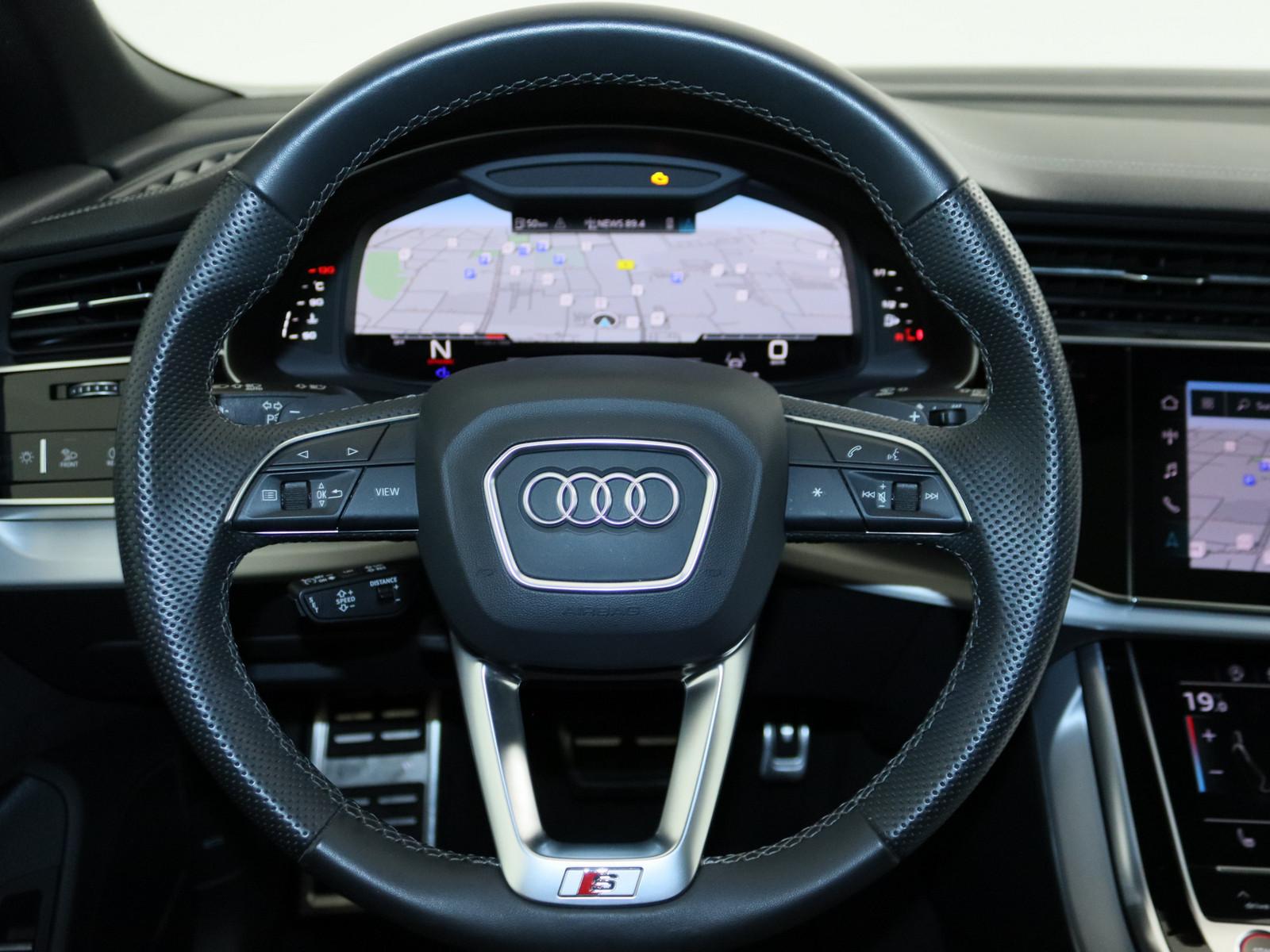 Audi SQ8 4.0 TFSI quattro AHK 360° MATRIX-LED PANO