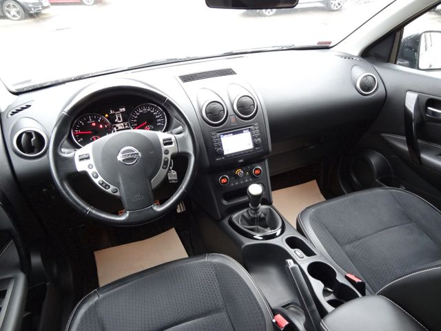 Fahrzeugabbildung Nissan Qashqai 360/1.Hd/Pano/AHK/Kamera/Navi/