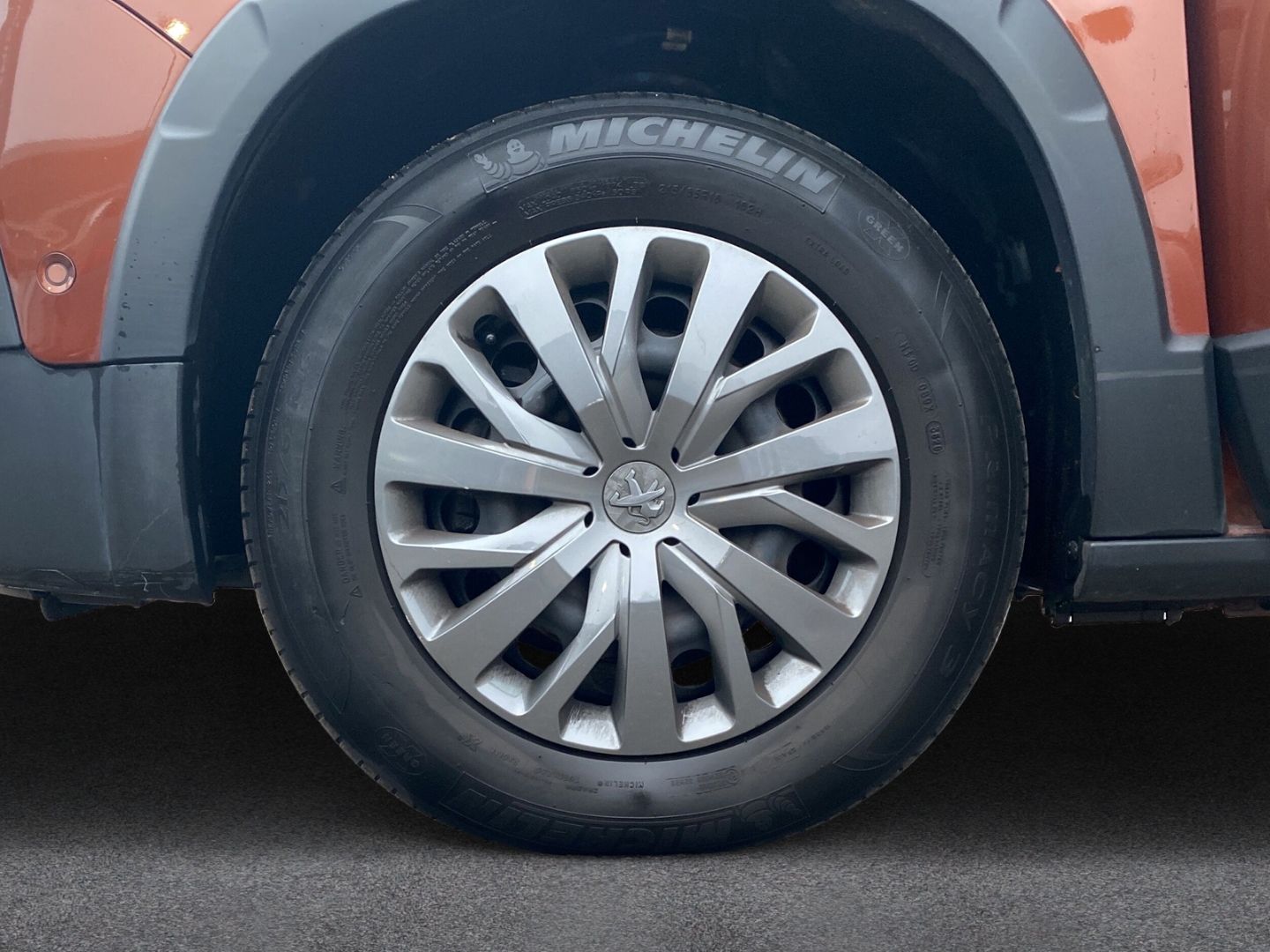 Fahrzeugabbildung Peugeot Rifter Allure L2 1.5 BlueHDi 130 FAP EU6d AHK-ab