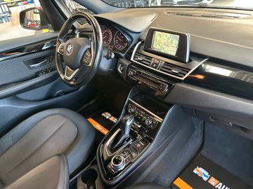 BMW 218 2 Active Tourer *ACC*PDC*NAVI*AHK*LED*Keyles