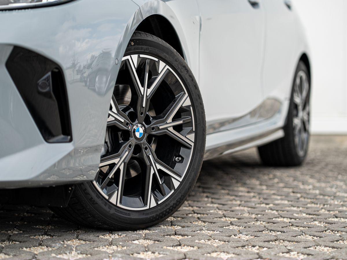 BMW 116 M Sport adapLED Komfzg S-Glas Wireless SpPak, миниатюра 4