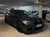 BMW 5er F10 Top gepflegt, M-Paket 8-fach bereift