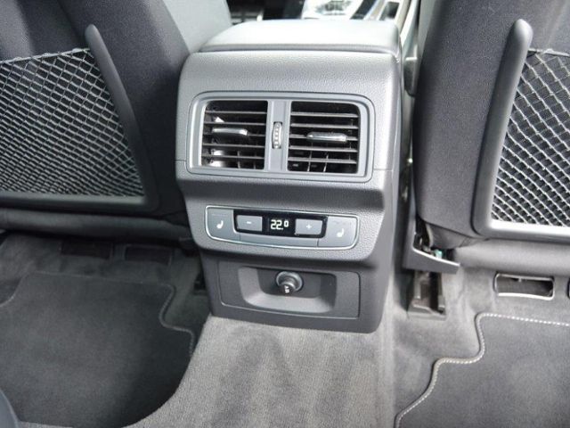 SQ5 3.0 TDI VOLL/LUFT/AHK/STAND-HZ/MATRIX/B&O/TO