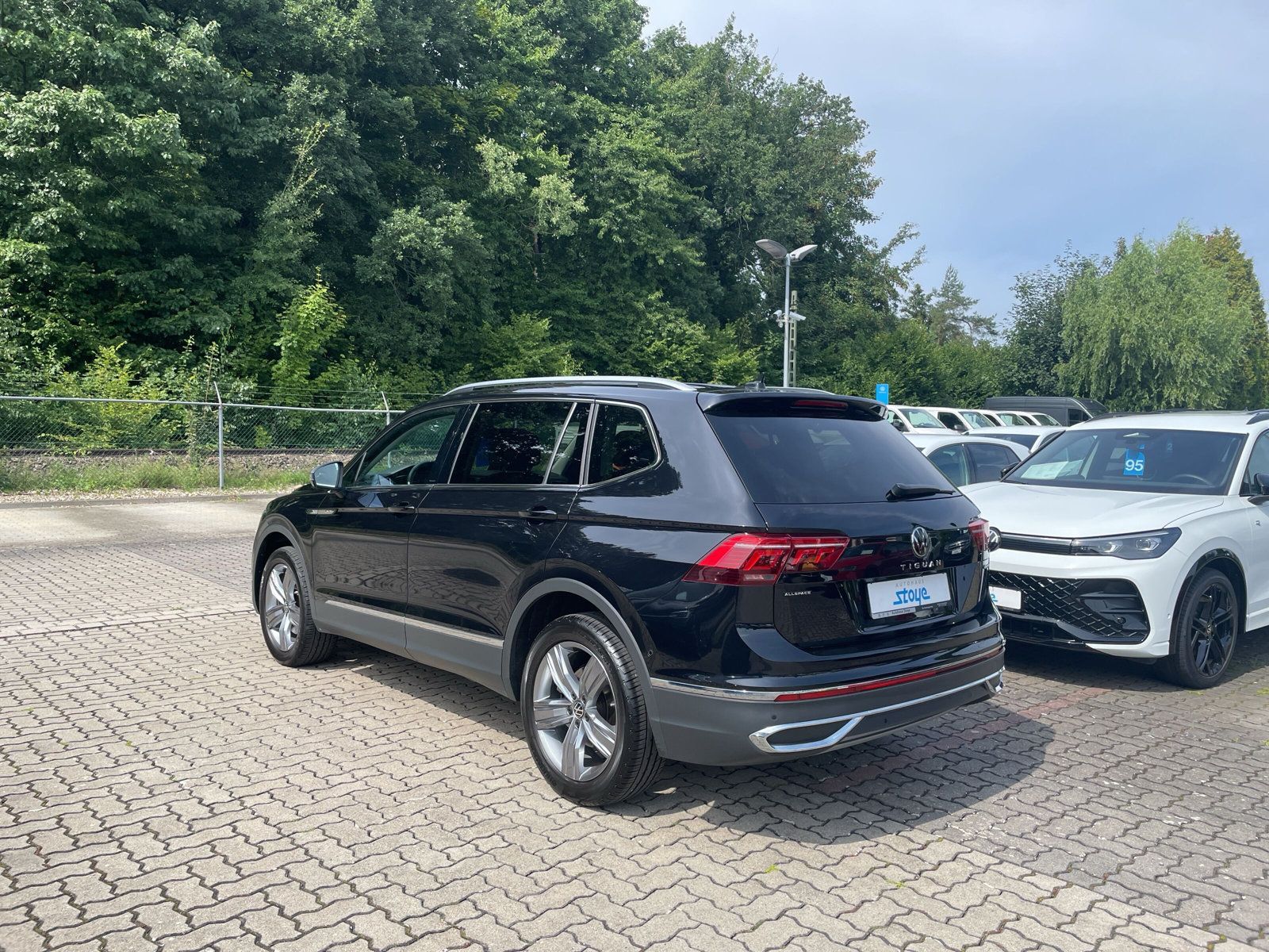 Tiguan Allspace Eleg. TSi DSG 4M Navi Standh.