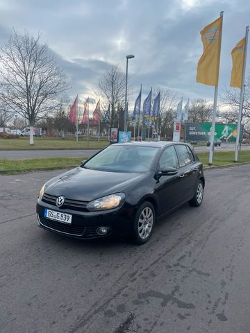 Volkswagen VW Golf 6 1. hand 2012