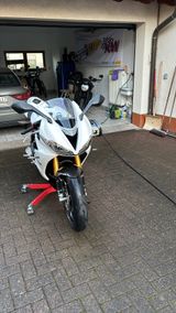 Triumph Daytona 675 R  - TRIUMPH SPORTLER DAYTONA