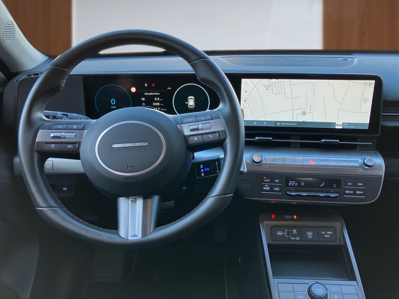 Fahrzeugabbildung Hyundai KONA ADVANTAGE ACC AUT Akustikglas Fernlichtass.