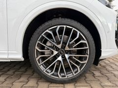 AUDI Q5 2.0 TDI quattro 150 kW/ 21"/ BUSINESS/ S LINE AUDI Q5 2.0 TDI quattro 150 kW/ 21"/ BUSINESS/ S LINE