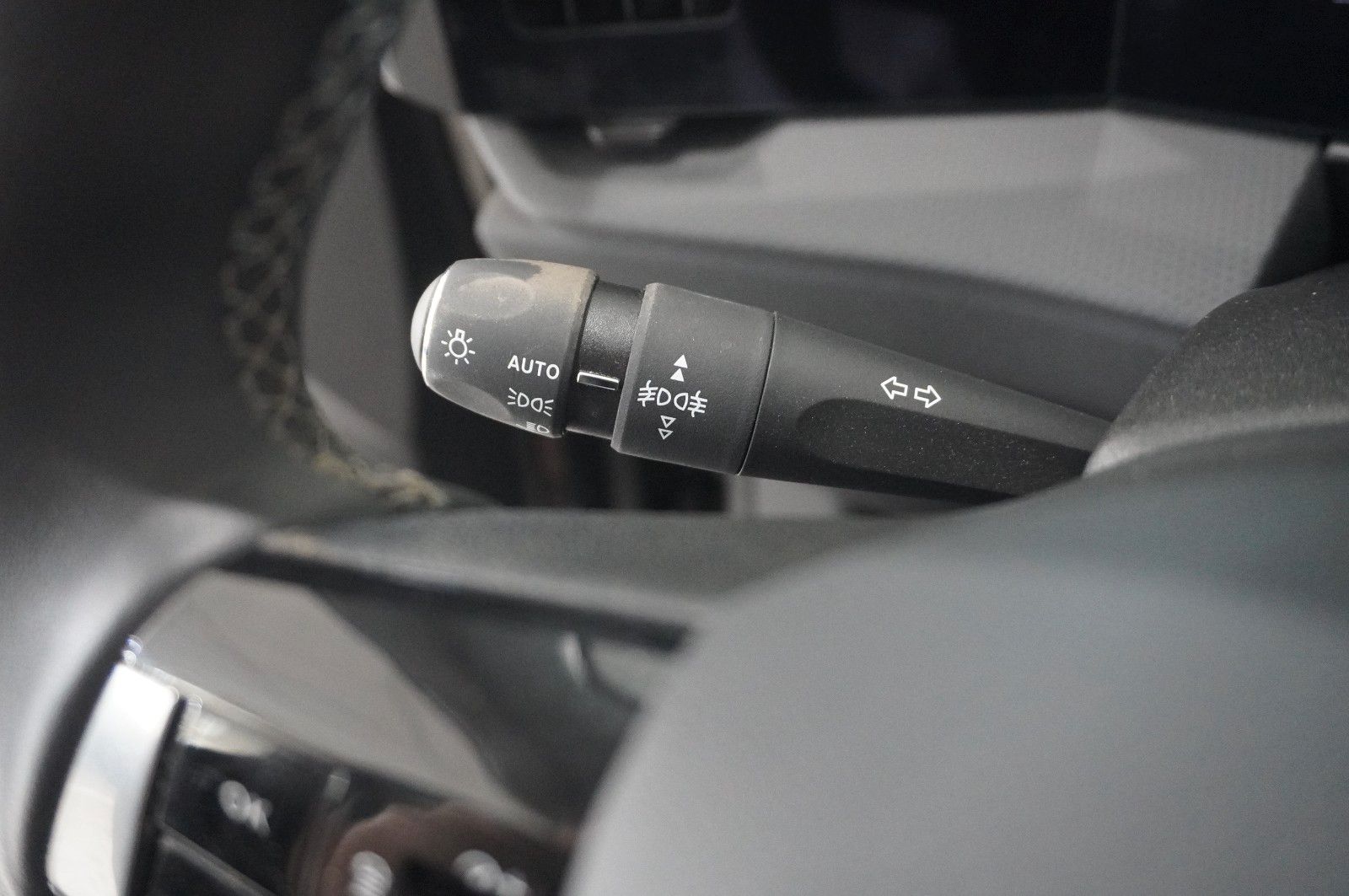 Fahrzeugabbildung Opel Astra L ST 1.5D ELEGANCE NAVI/LED/KAMERA/ACC/DAB
