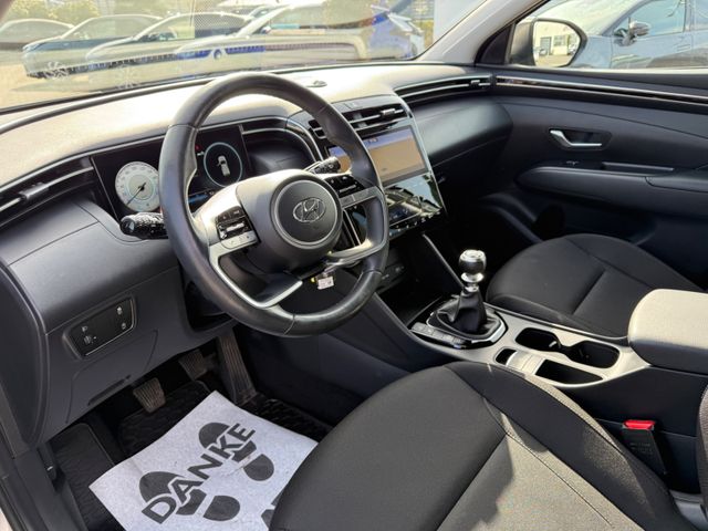 Hyundai TUCSON Select Mild-Hybrid 2WD