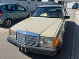 Mercedes-Benz MB 124 300 Turbodiesel, Schiebedach, Fenst... - Mercedes-Benz 300: Turbodiesel