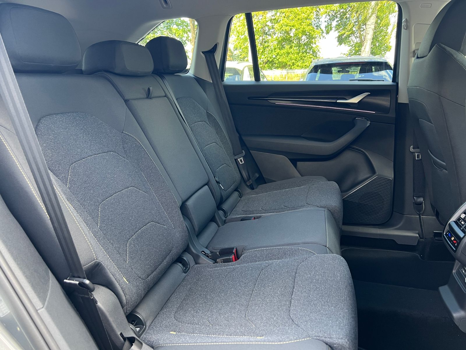 Fahrzeugabbildung SKODA Kodiaq Selection 2.0 TDI DSG *LED,AHK,Navi,Winte