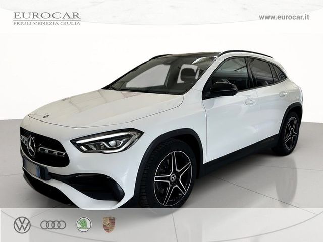 Mercedes-Benz GLA 200 d premium auto