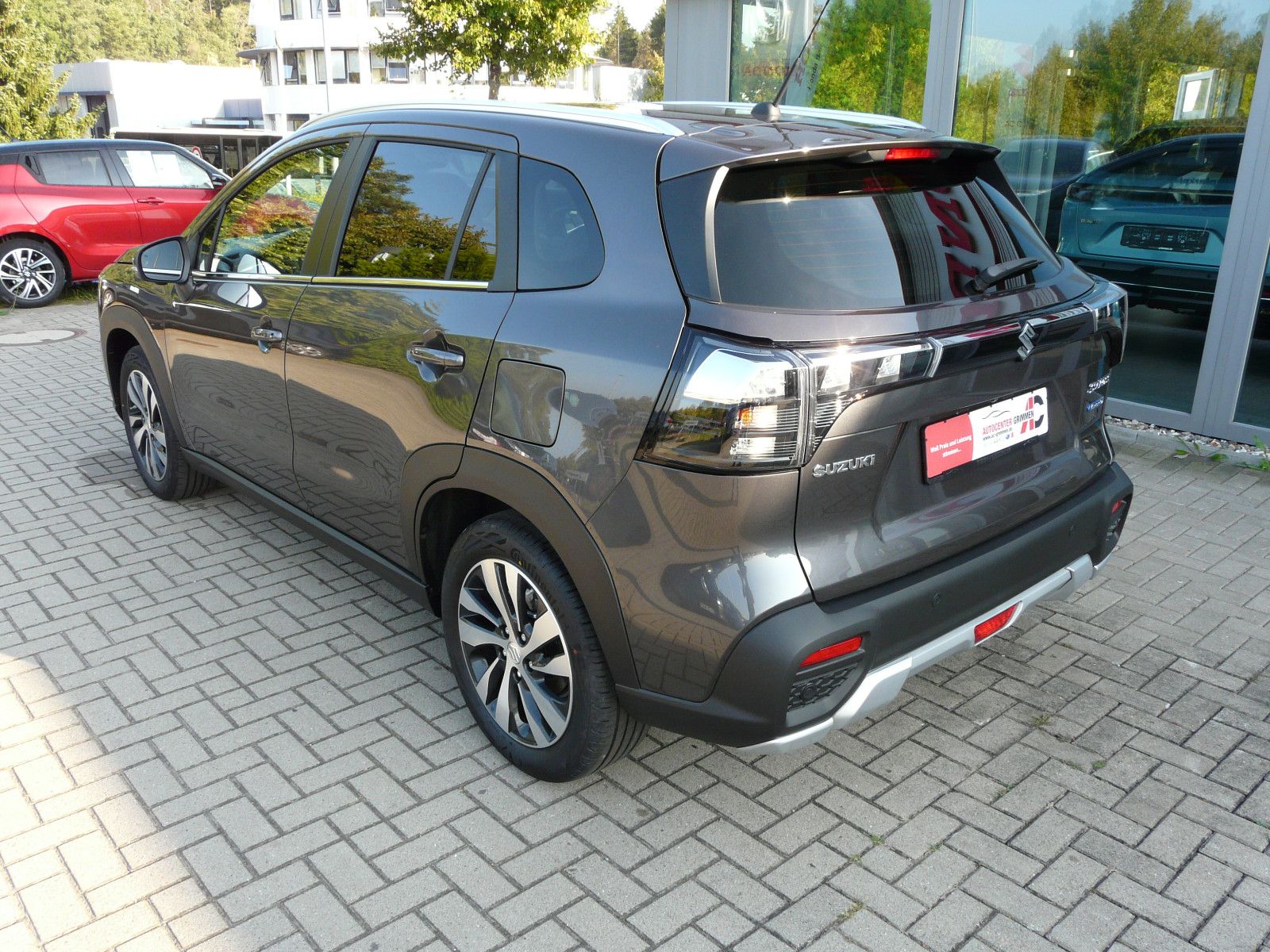 Fahrzeugabbildung Suzuki S-Cross 1.4 BOOSTERJET HYBRID ALLGRIP Comfort+