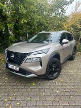 Nissan X-Trail 1.5 VC-T e-4ORCE TEKNA BF-Goodrich Räder - mit Benzin-Antrieb: Beige, Vollleder, Head-Up Display