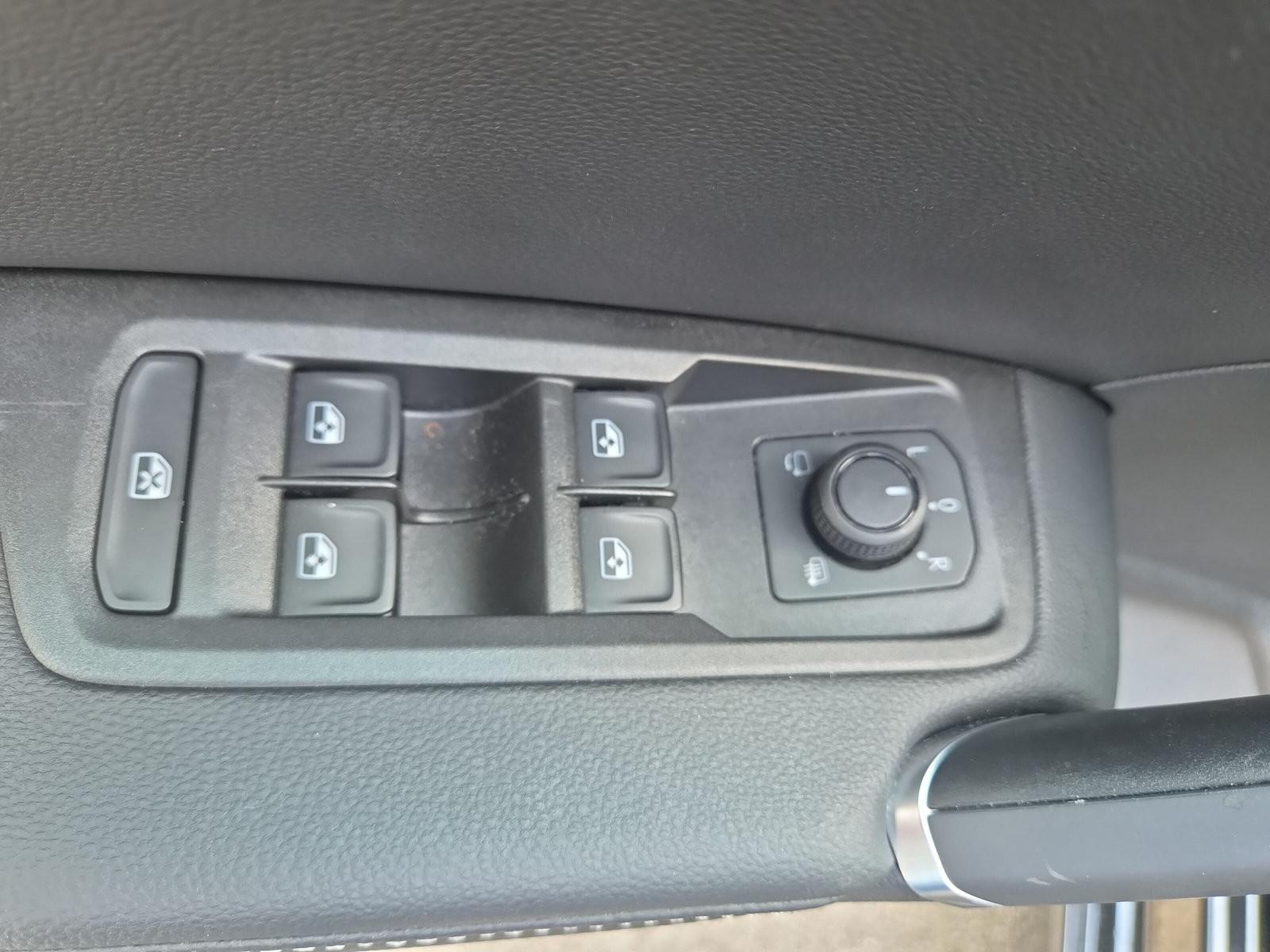 Volkswagen Touran Goal Automatik 7 Sitze / AHK/ACC/ Kamera, миниатюра 16
