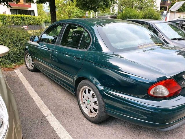 Jaguar X-Type CF1 2.0