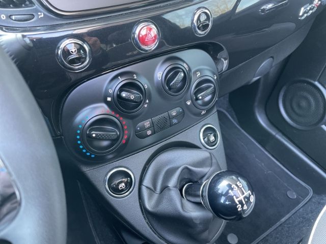 Fahrzeugabbildung Fiat 500C 1.2 Lounge Klimaanlage, Einparkhilfe