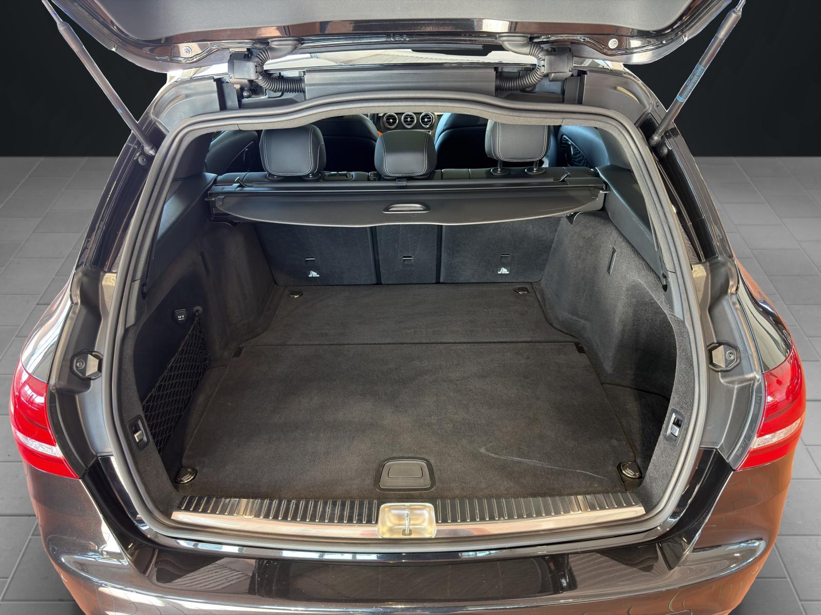 Mercedes-Benz C 400 4Matic T | AMG-Line | Pano | Comand