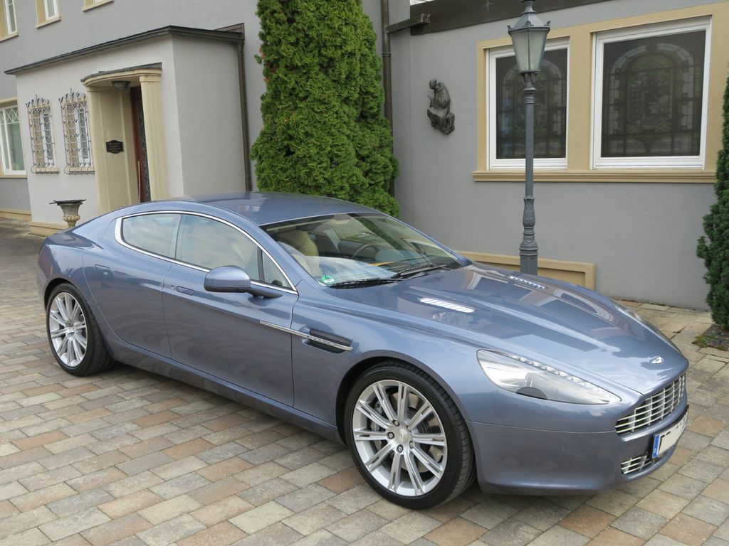Aston Martin Rapide