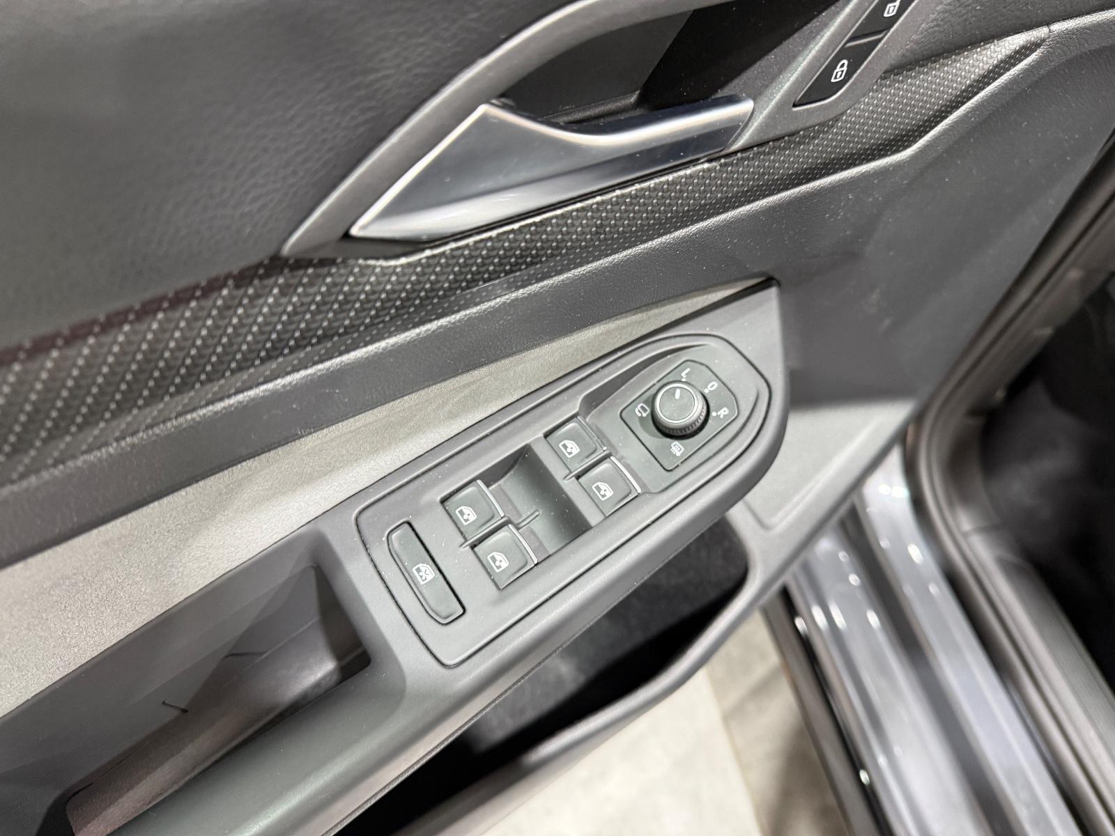 Volkswagen Golf 8 Variant R-Line 4Motion*IQ Led*H&K*LHZ*ACC, миниатюра 24
