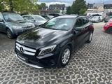 Mercedes-Benz GLA 250 - Garantie, 1.Hand, Klima, HU Neu, 8FB - Mercedes-Benz GLA 250 aus 2015
