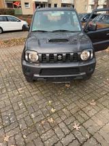 Suzuki Jimny 1 Hand Scheckheft - gebrauchte Suzuki Jimny aus dem Jahr 2013