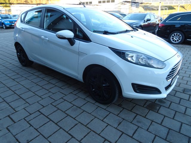 Ford Fiesta Trend. Aus 1. Hand