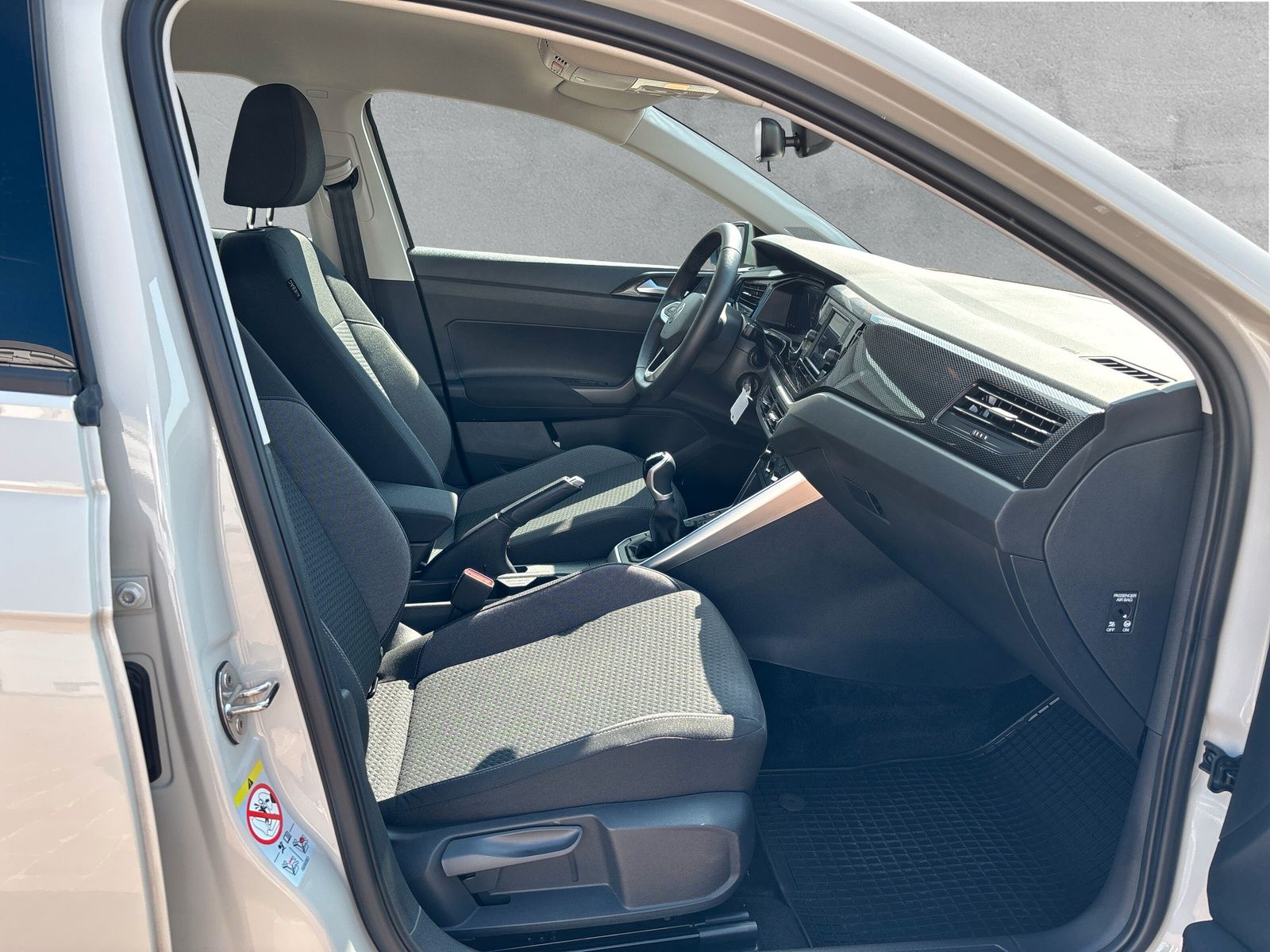 Fahrzeugabbildung Volkswagen Polo Life 1.0 TSI PDC App-Connect LED