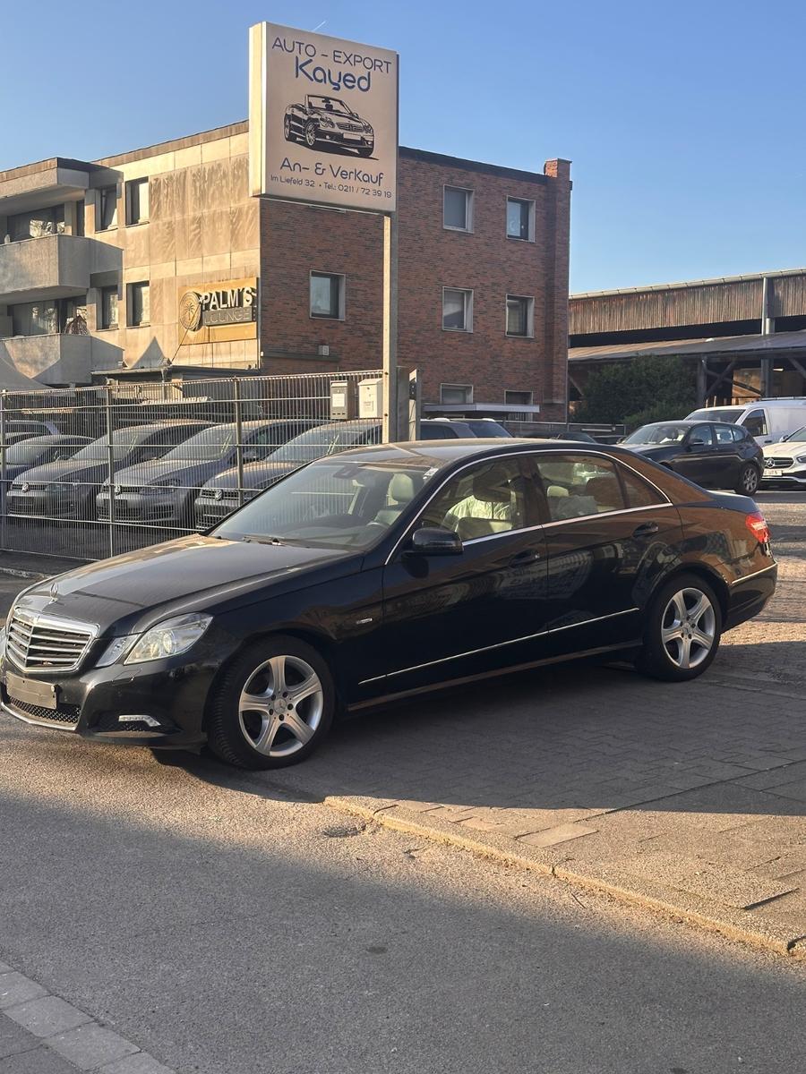 Mercedes-Benz E 200 Limousine CGI BlueEfficiency