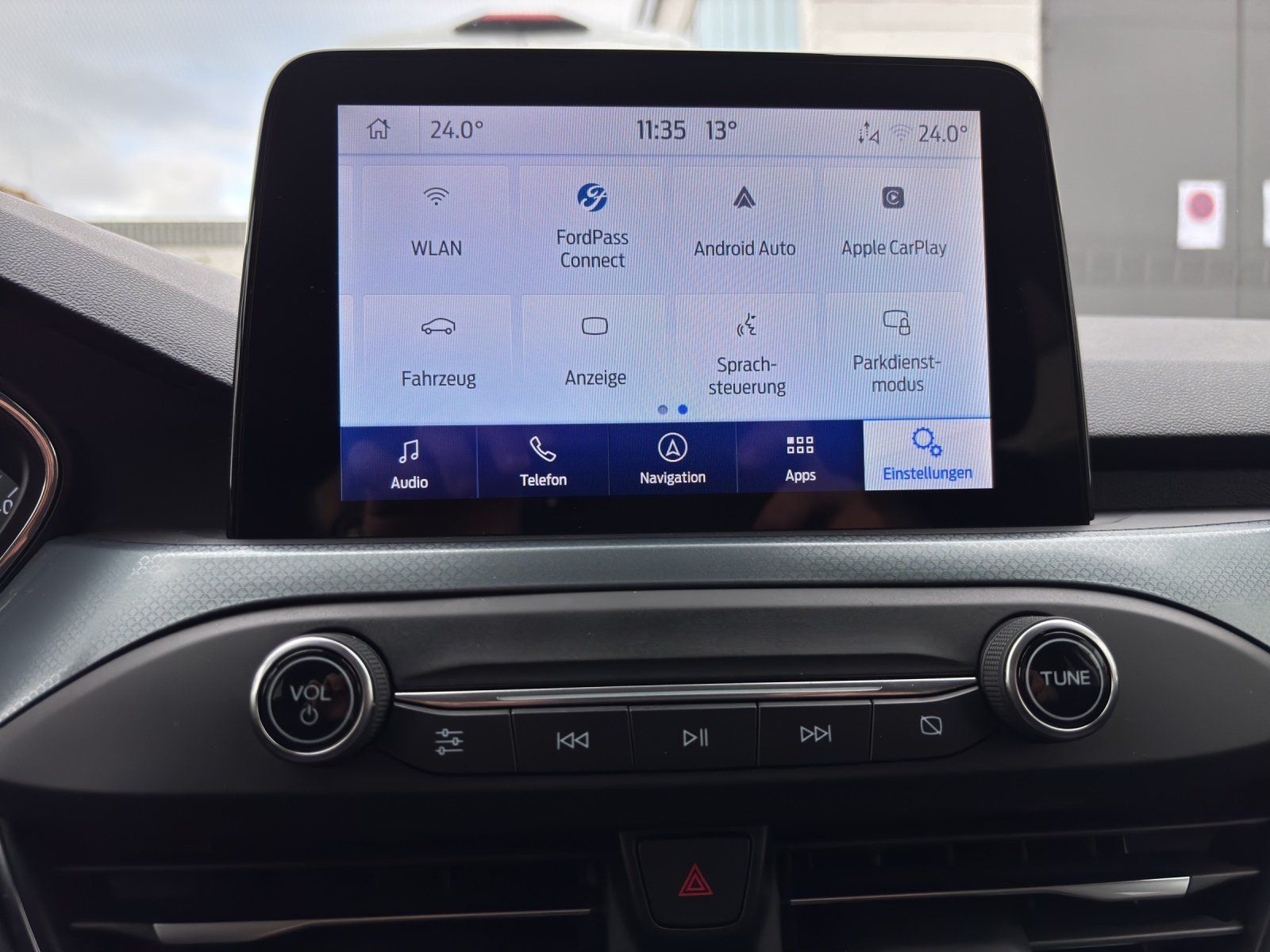 Fahrzeugabbildung Ford Focus 1.0 Active Aut./LED/ACC/KAMERA/NAVI/SHZ/