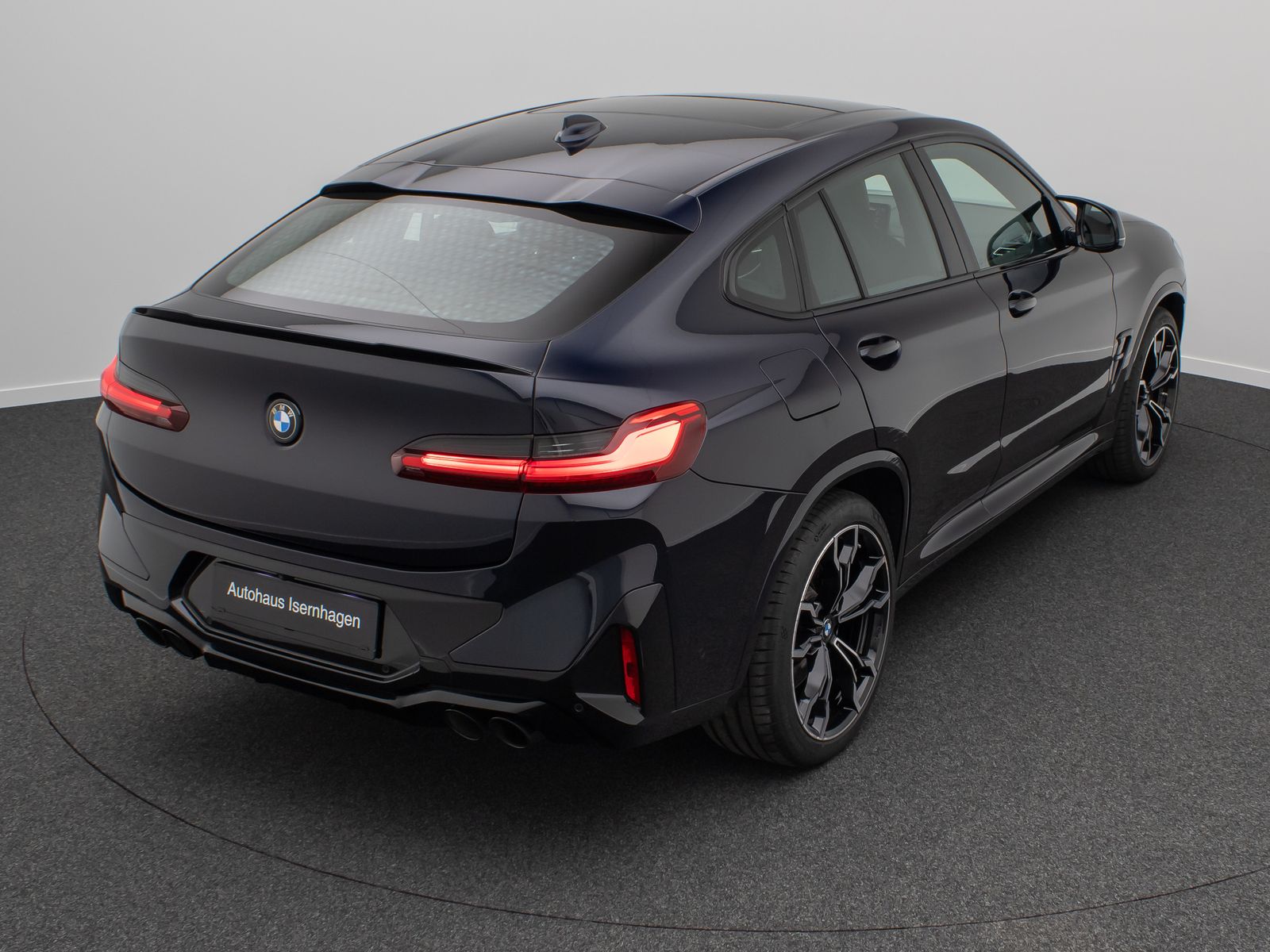 Fahrzeugabbildung BMW X4 M Competition HUD Kamera DAB Panorama 21Zoll