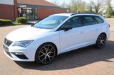 Seat Leon ST Cupra 300 4Drive ACC Pano RFK UVM