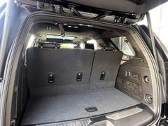 CHEVROLET Tahoe RST 3.0l Duramax Turbo Diesel 8 Sitzer