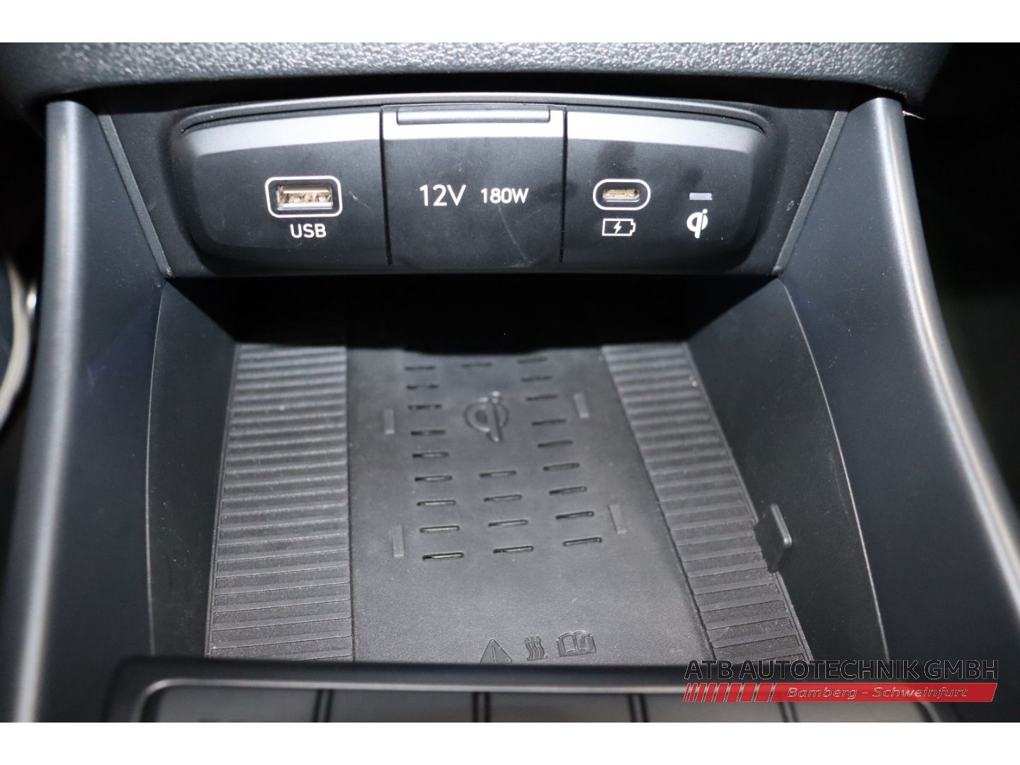 Fahrzeugabbildung Hyundai BAYON Trend 1.0 T-GDi DCT Navi LED Apple CarPlay