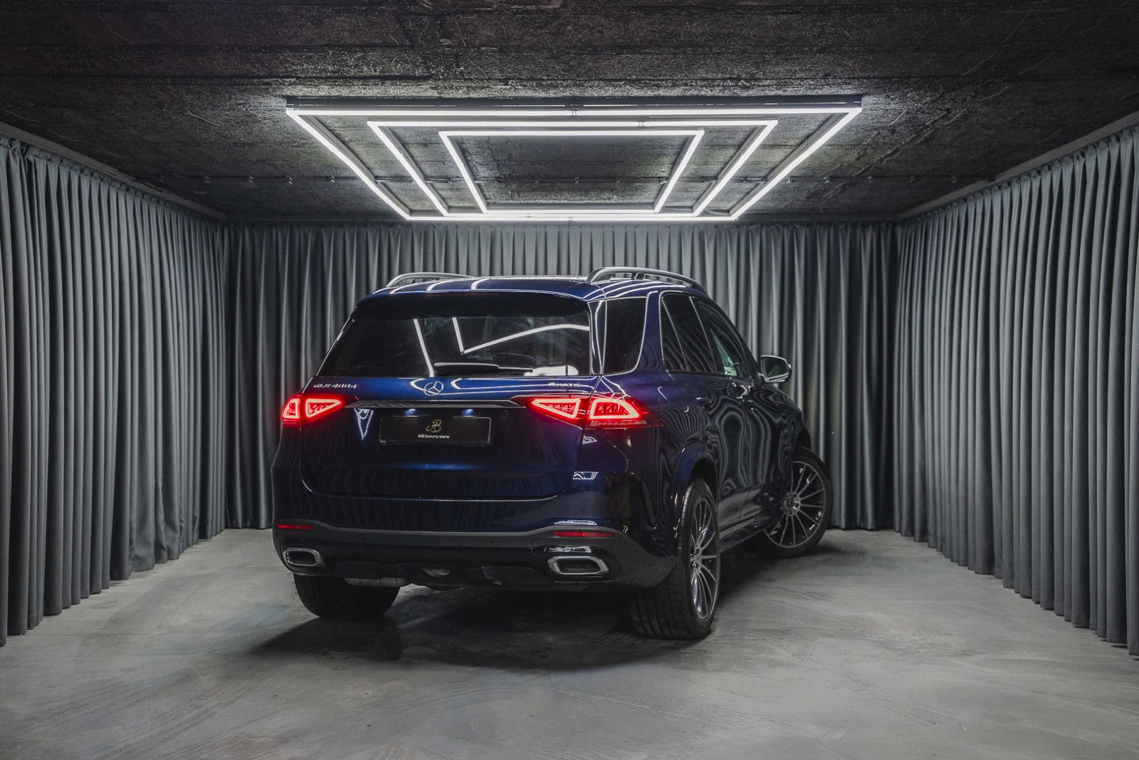 Fahrzeugabbildung Mercedes-Benz GLE 400 d 4Matic*AMG Line*Burmester*Pano*21''