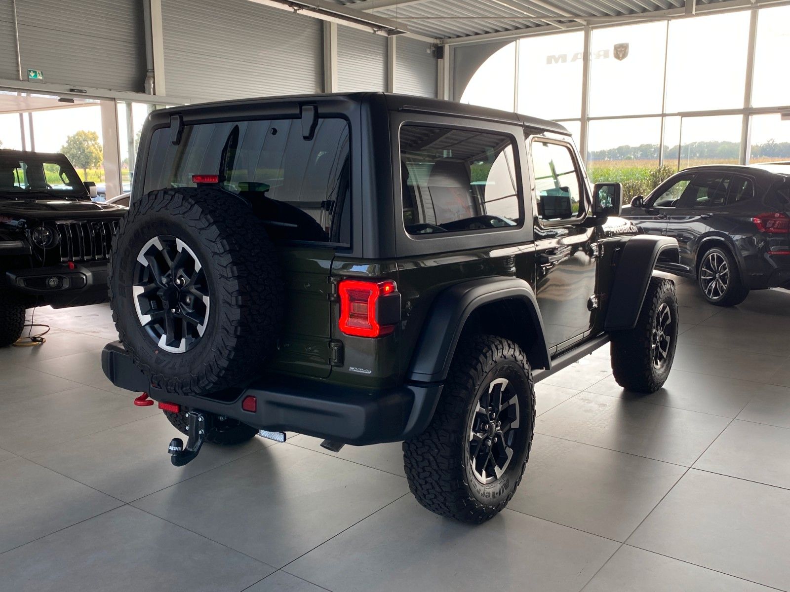 Fahrzeugabbildung Jeep Wrangler Rubicon 3,6 V6 MY24 WARN Seilwinde